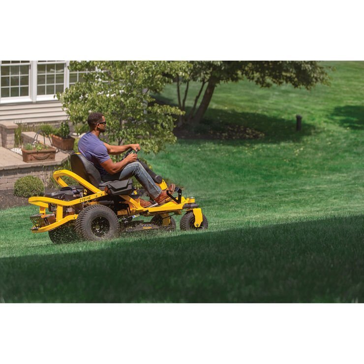 Cub Cadet Ultima Series ZTS1 46 Zero Turn Lawn Mower image 7