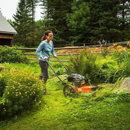 DR Power Equipment DR Pilot 22 Inch 7.6 FPT 170 Cc Gas Trimmer Mower image 5