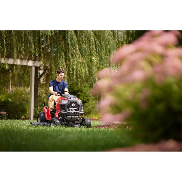 Troy-Bilt Bronco 46″ Gas Riding Lawn Mower with 547cc Engine and AutoDrive Transmission 4.1 stars out of 151 reviews (4.1) | image 11